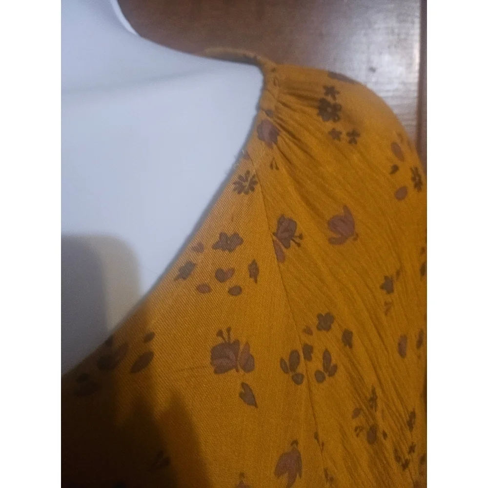Sonoma Ditsy Floral Long Sleeve Peasant Top